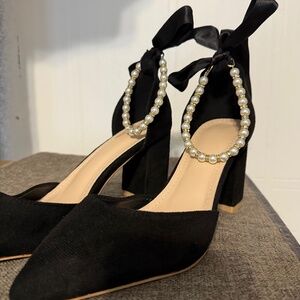 Black Formal Heels with Pearl Detail